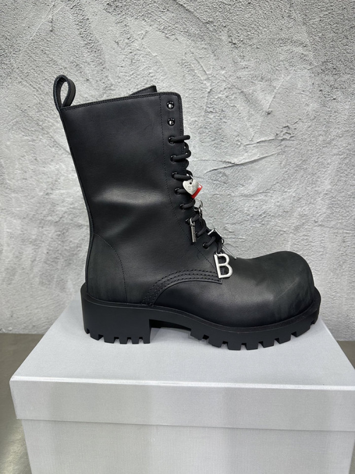 BLCG BOOTS SNEAKERS