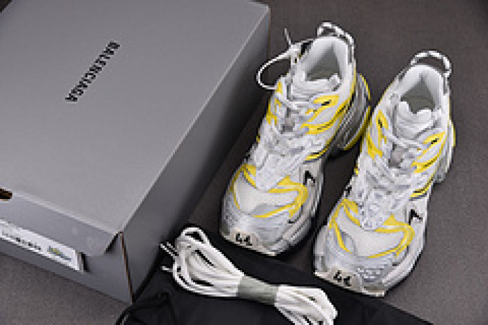 Ba*len*cia*ga Runner 779066 W3RXP 9710