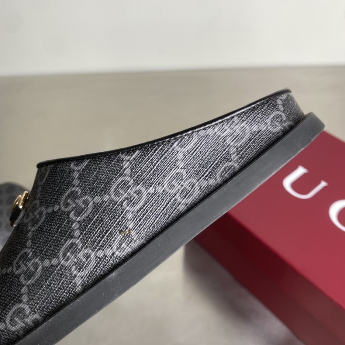 G*u*i SANDALS D06672