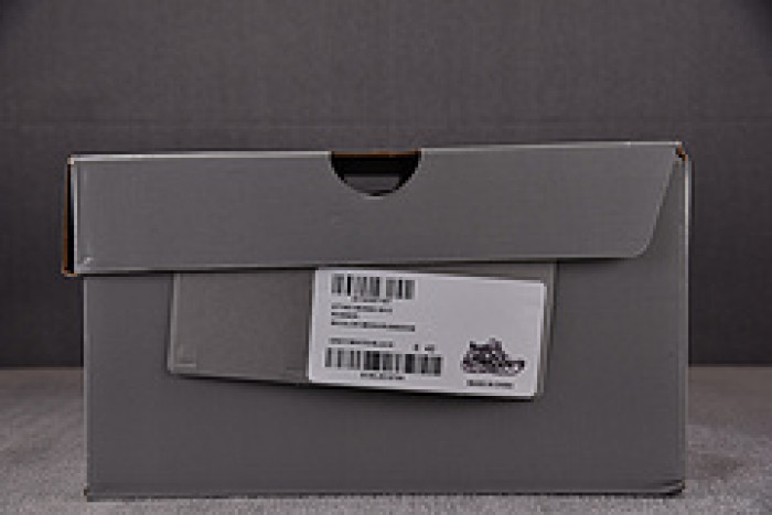 Ba*len*cia*ga Runner 677403 W3RB5 9012