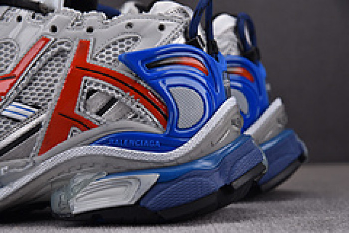 Ba*len*cia*ga Runner 677403 W3RB6 1264