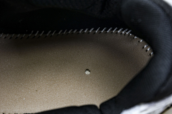 Ba*len*cia*ga Runner 677403 W5RH6 0312