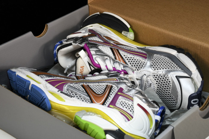 Ba*len*cia*ga Runner 772774 W3RBW-9168