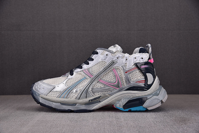 Ba*len*cia*ga Runner 772774 W3RMU 9154