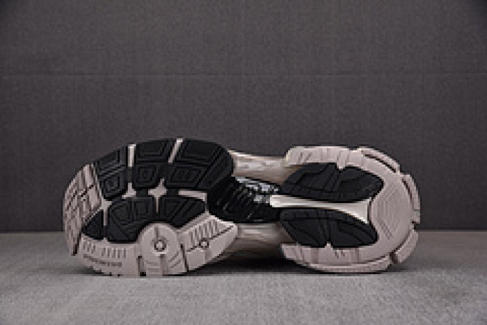 Ba*len*cia*ga Runner 772774 W3RNY 2240