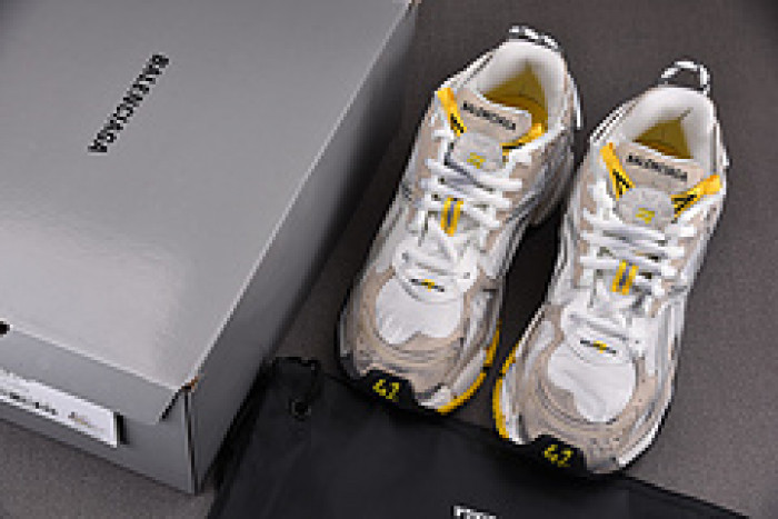 Ba*len*cia*ga Runner 772774 W3RNY 9170