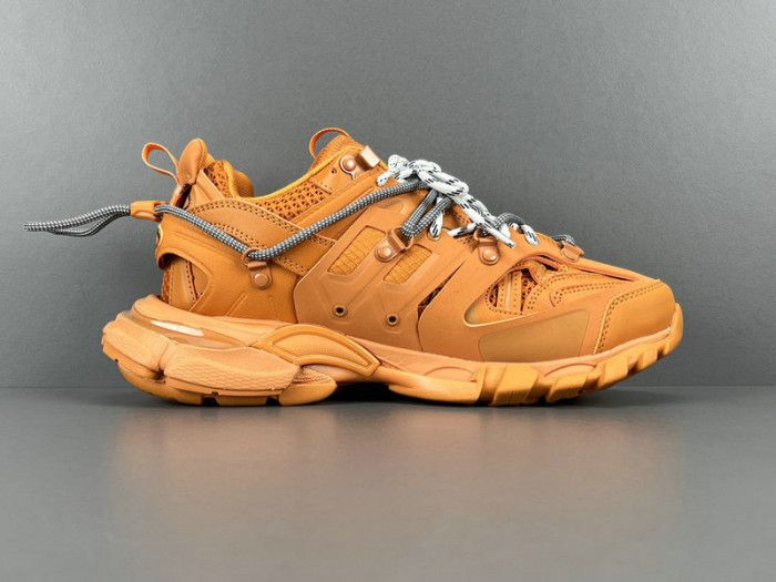 Ba*len*cia*ga TRACK 800592 WTRHK 7000