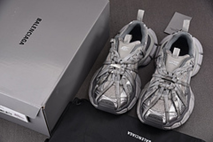 Ba*len*cia*ga 3XL SNEAKER 825601 W3XCH 1101