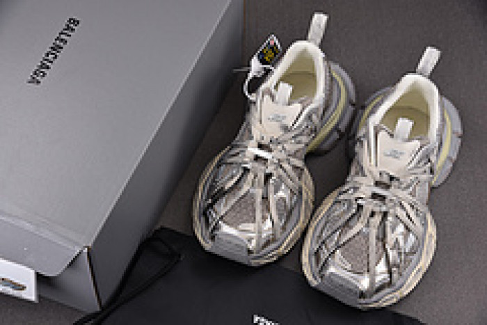 Ba*len*cia*ga 3XL SNEAKER 825601 W3XCH 9191