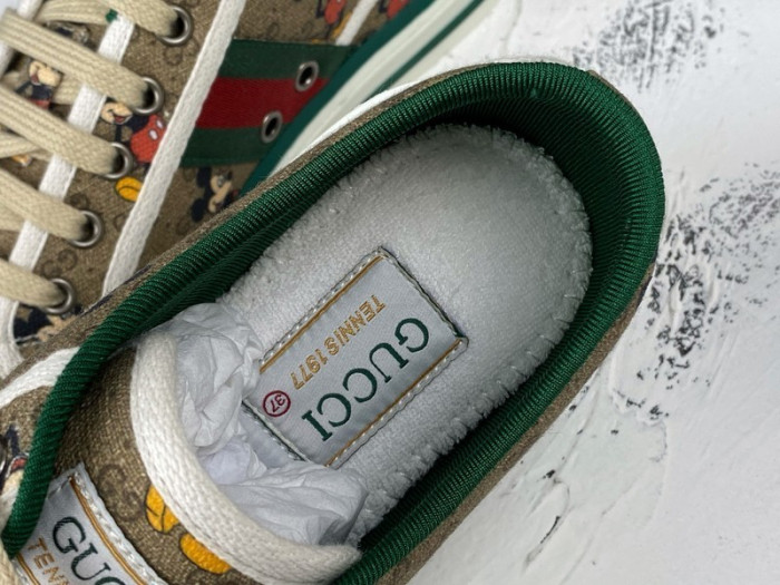 G*u*i ACE EMBROIDERED LOW-TOP SNEAKER E2269