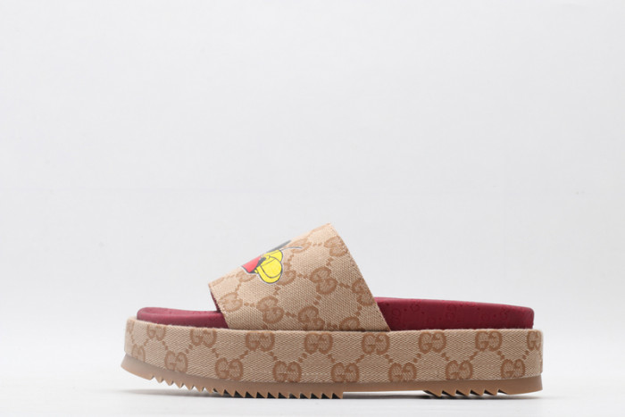 g*u*i sandals d06567