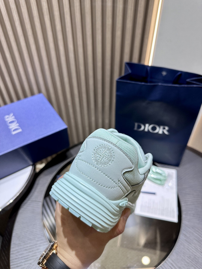 D*0r B30 SNEAKERS D09182
