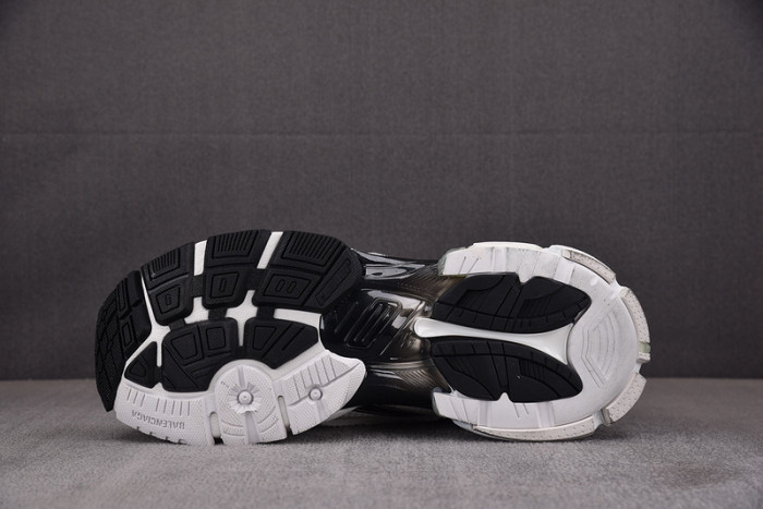 Ba*len*cia*ga Runner 772774 WRUNG 9010