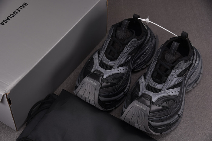 Ba*len*cia*ga Platform Dark Grey