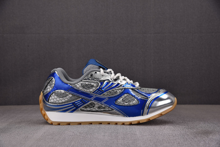 Bo*te*ga Ve*ne*ta BV037