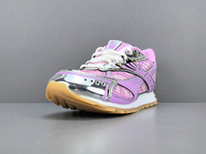 Bo*te*ga Ve*ne*ta BV057