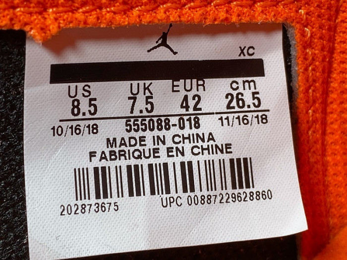 air jordan 1 grey black crimson 555088-018