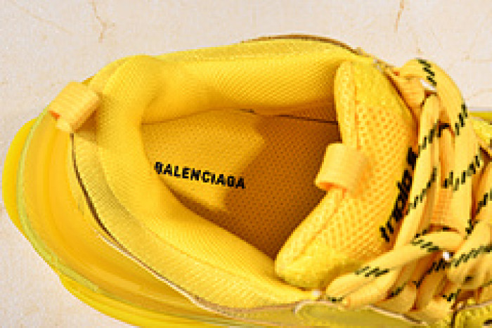 Ba*len*cia*ga TRIPLE S TRAINERS CLEAR SOLE TRAINER YELLOW W09O5 8126