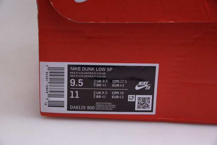 nike dunk low sp “thank you for caring” da6125-900