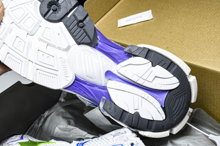 Ba*len*cia*ga Runner 772774-W3RMU-9043