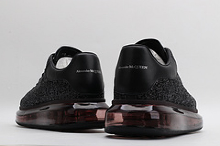 Ale*d*r M*Q*en E2720