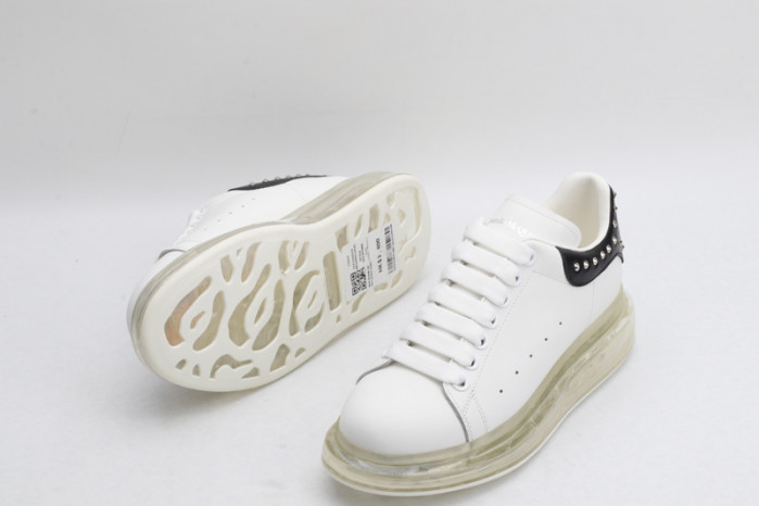 Ale*d*r M*Q*en E2721