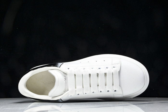 Ale*d*r M*Q*en E2726