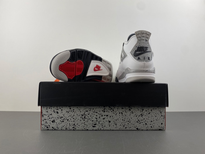 Air Jordan 4 "White Cement" 2025 FV5029-100