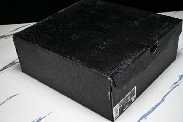 Nike Kobe 9 Protro Christmas - FZ7335-600