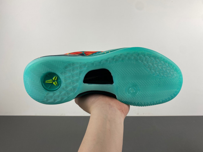 Nike Kobe 8 HM9621-900