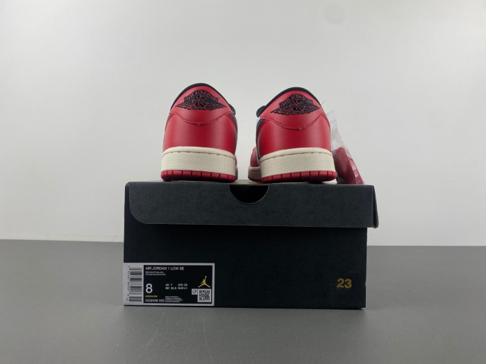 Jordan 1 Low OG "Chicago"HQ6998-600