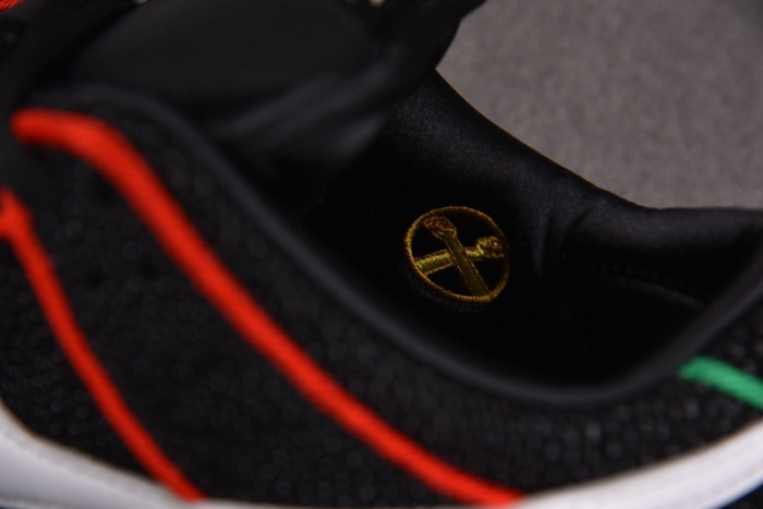 Bronx Girls Skate x Nike SB Dunk Low HV1664-001