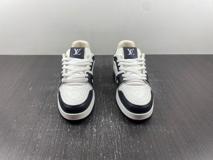 l0vt sneakers