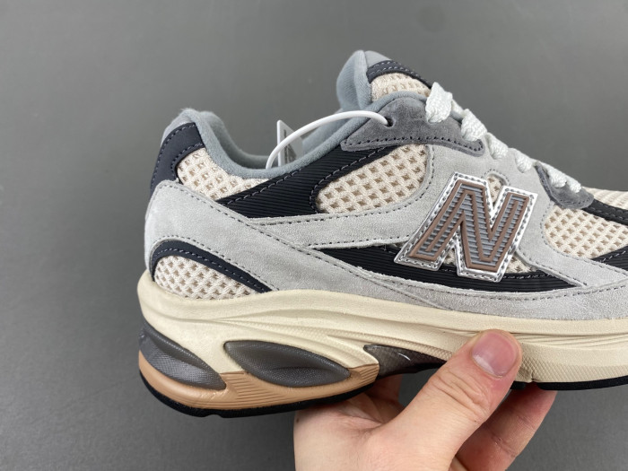 New Balance M2010GRY