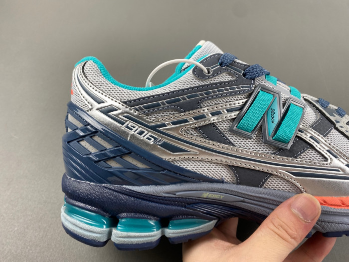 New Balance M1906NCS