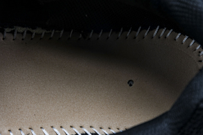 Off-White c/o Virgil Abloh