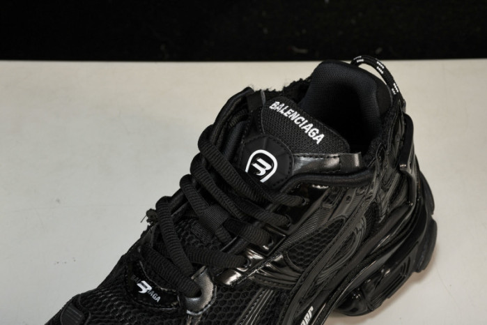 Ba*len*cia*ga Runner 772767 W3RMU9034