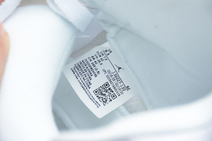 JORDAN 5 RETRO METALLIC WHITE (2015) 136027-130