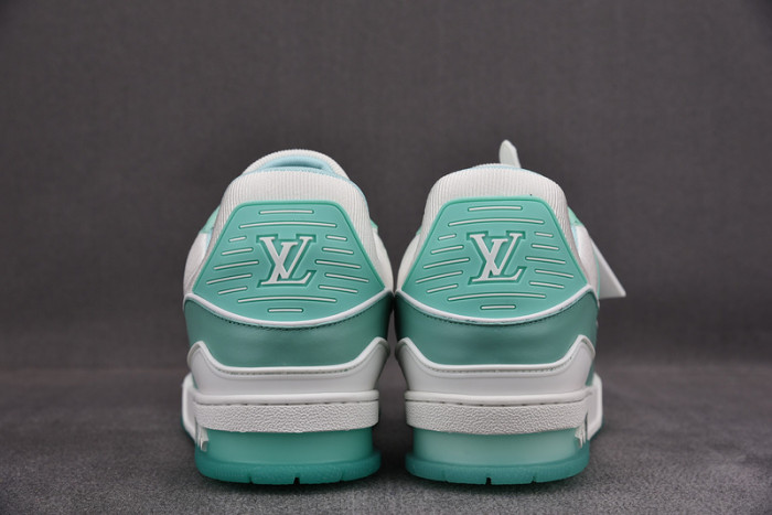 l0vt sneakers