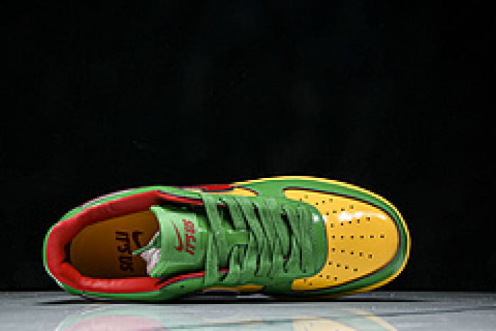 Lil Yachty x Nike Air Force 1 Lucky Green IH4383-300