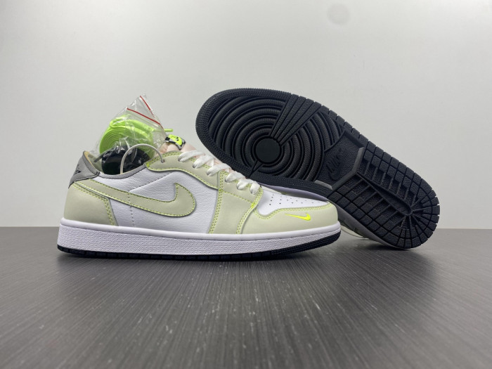 air jordan 1 retro low white ghost green black dm7837-103