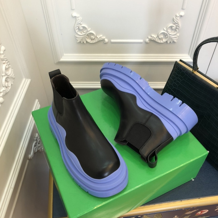 Bo*te*ga Ve*ne*ta BV003