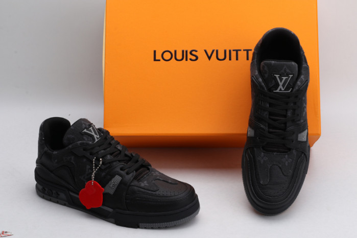 l0vt sneakers