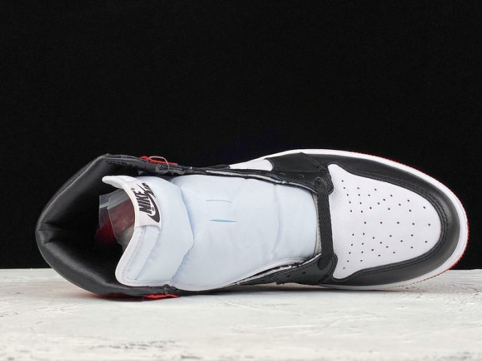 jordan 1 retro high satin black toe (w) cd0461-016