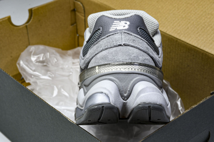New Balance 9060 U9060GG
