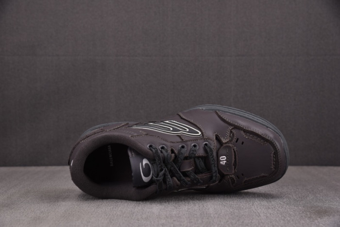 Ba*len*cia*ga Hamptons Worn-Out