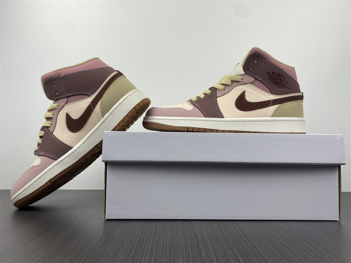 air jordan 1 mid se dark pony smoky mauve do7440-821